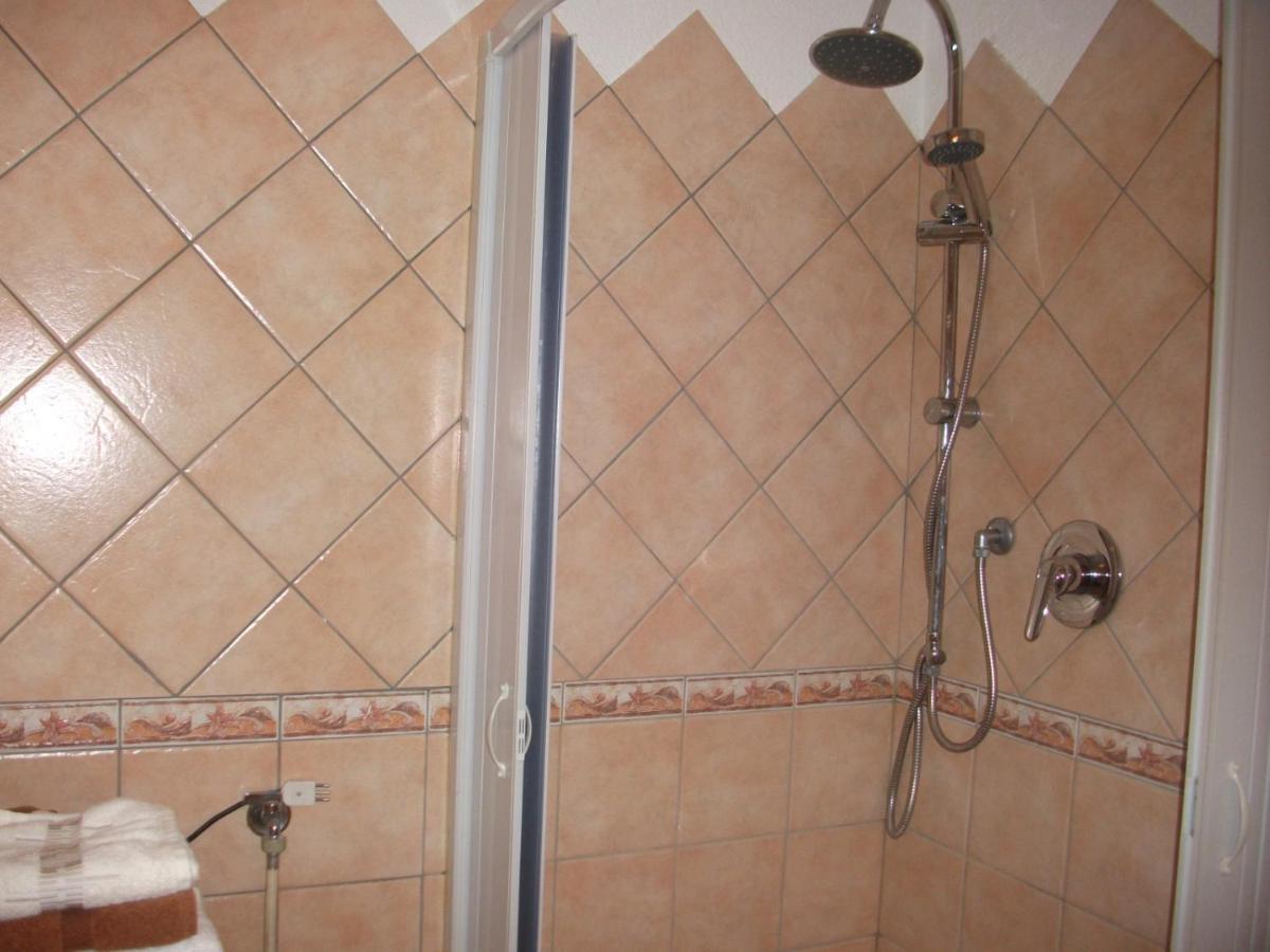 דירות ברויל-קרוויניה Grazioso Monolocale Vista Cervino מראה חיצוני תמונה